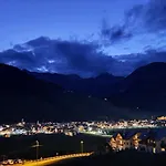 Teolahaus Con Vista Panoramica Su *